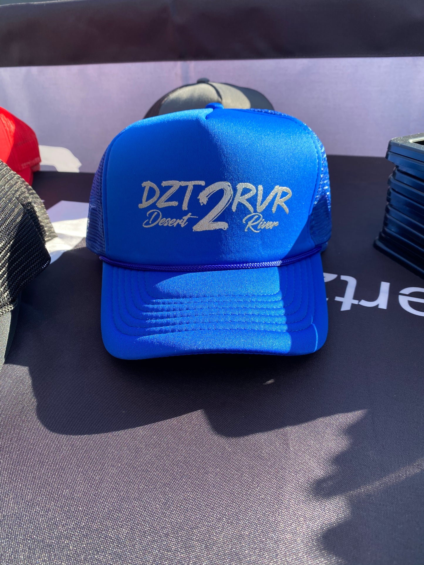 D2R Metallic Trucker Cap